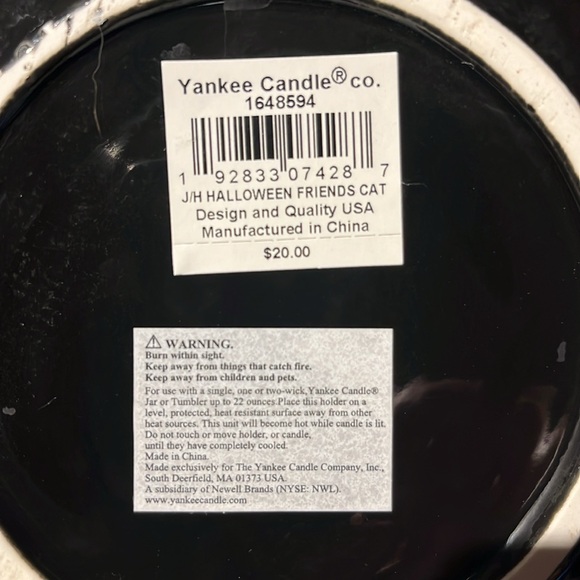 Yankee Candle co. Black cat “J/H HALLOWEEN FRIENDS CAT” decor - Picture 5 of 5
